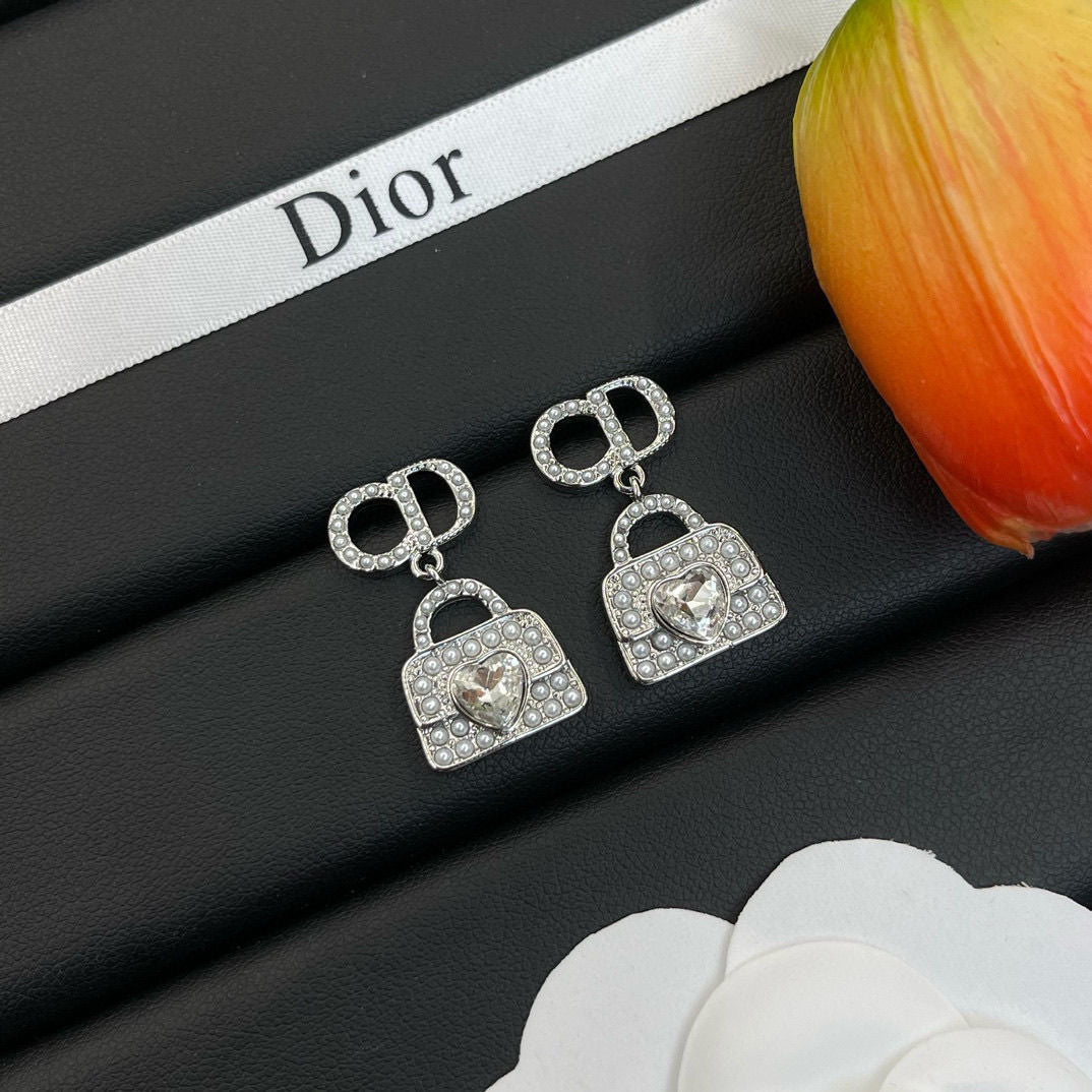 Fashionable Rhinestone Bag Pendant Earrings