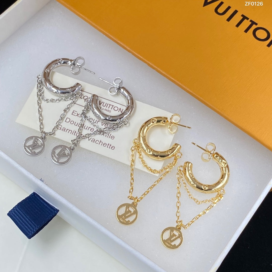 Chain Pendant Earrings