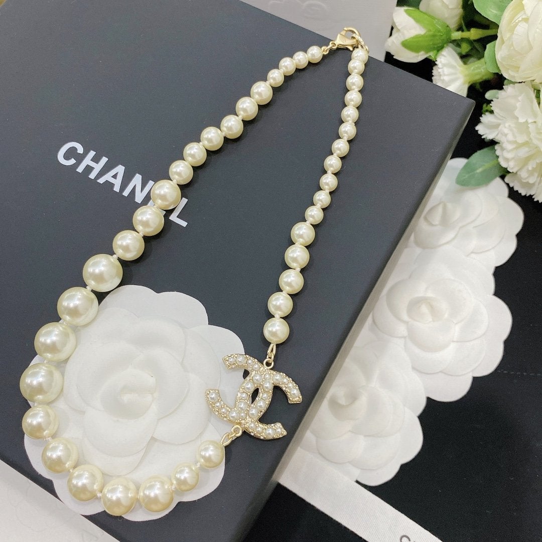 Luxury Pearl Necklace