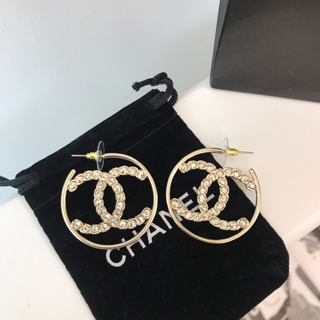 Fashion Big Circle Rhinestone Earrings