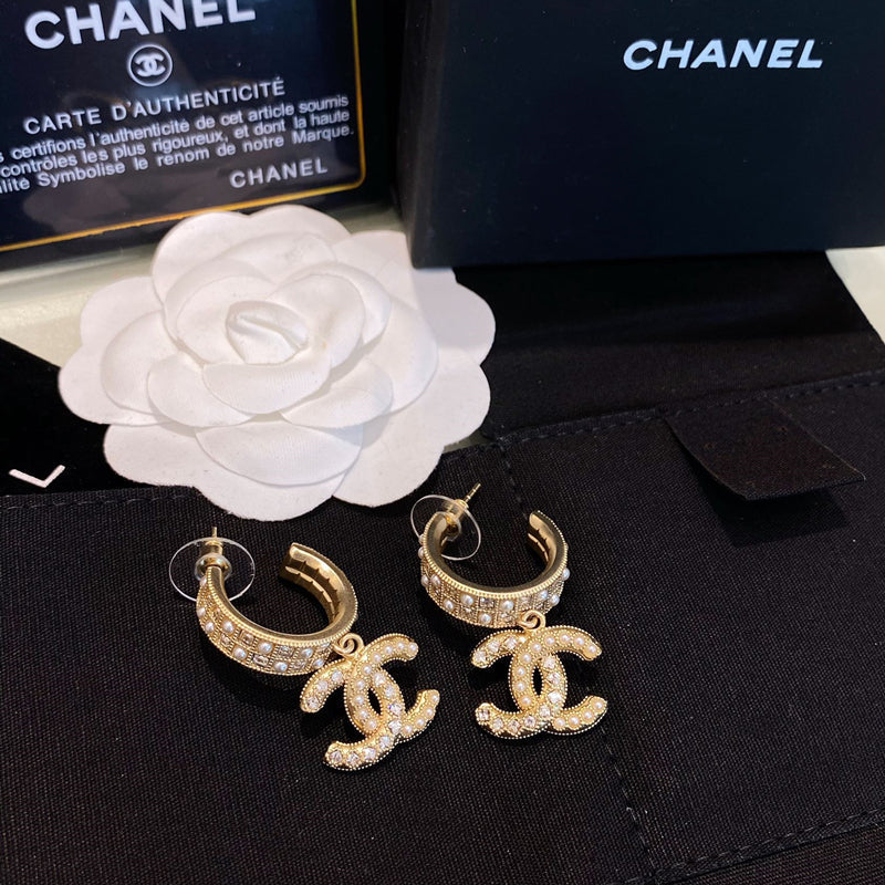 Luxury Pearl Double C Earrings