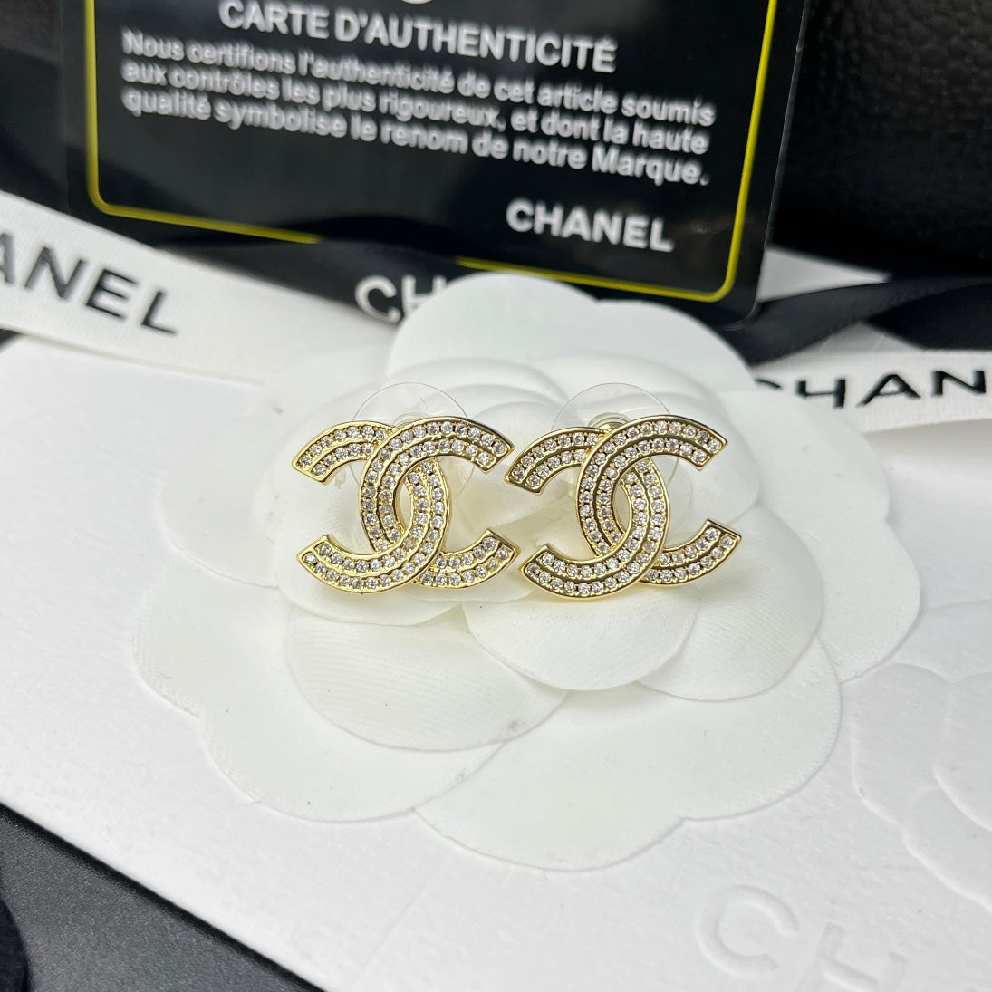 Luxury Double Drainage Diamond Double C Earrings