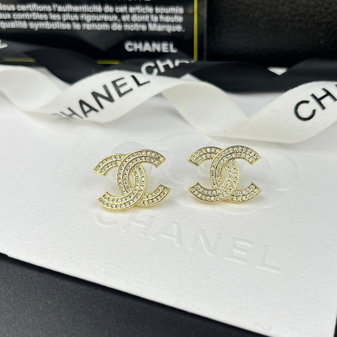 Luxury Double Drainage Diamond Double C Earrings