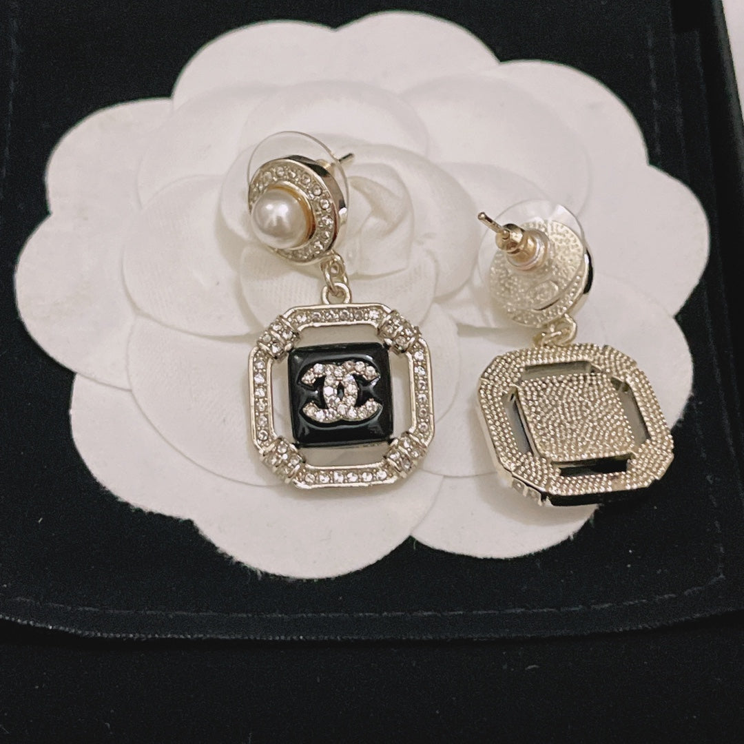 Classic CC Square Pearl Rhinestone Drop Earrings