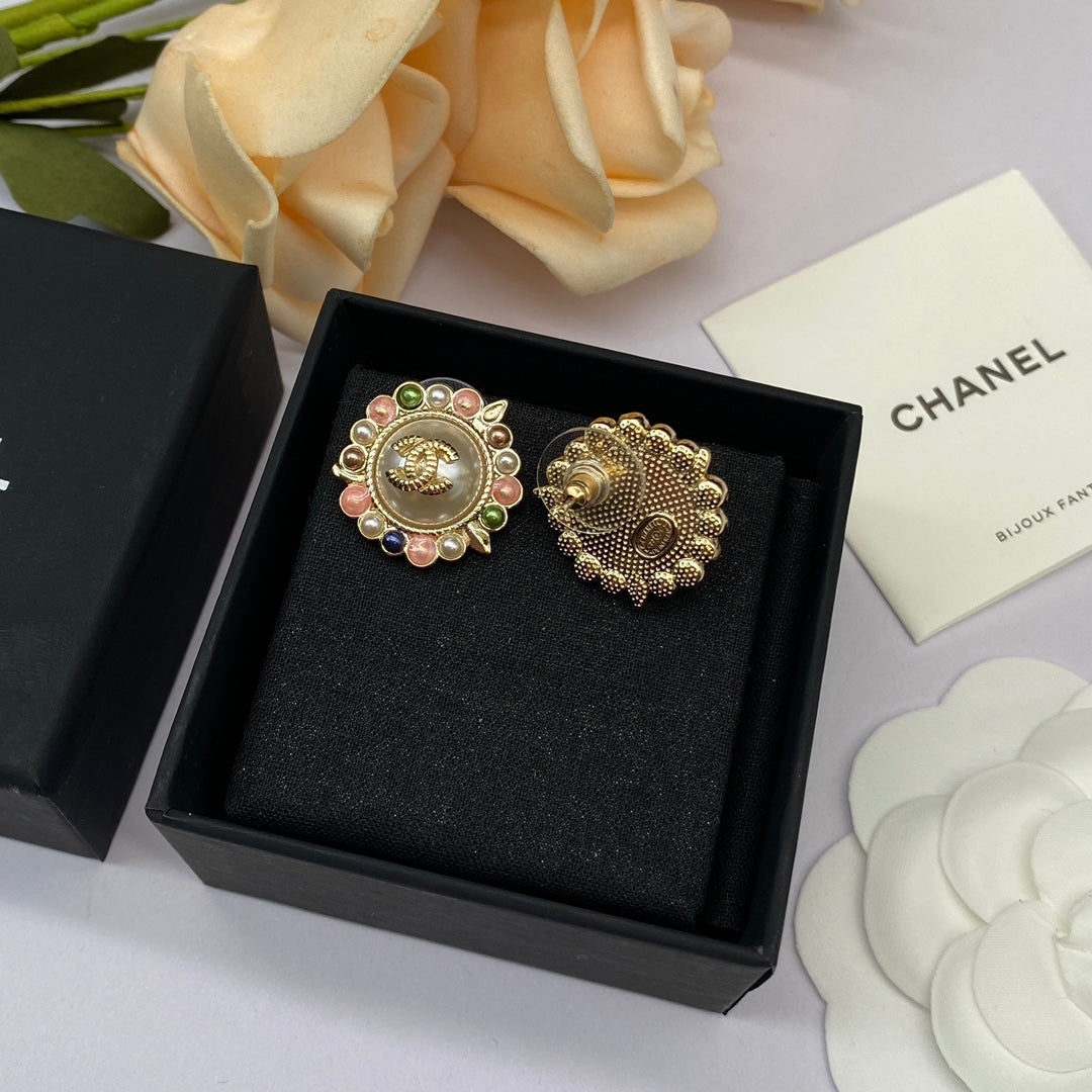 Fashion double C pearl sunflower round earrings