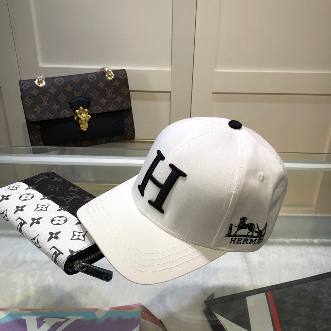 Fashion letter H baseball cap