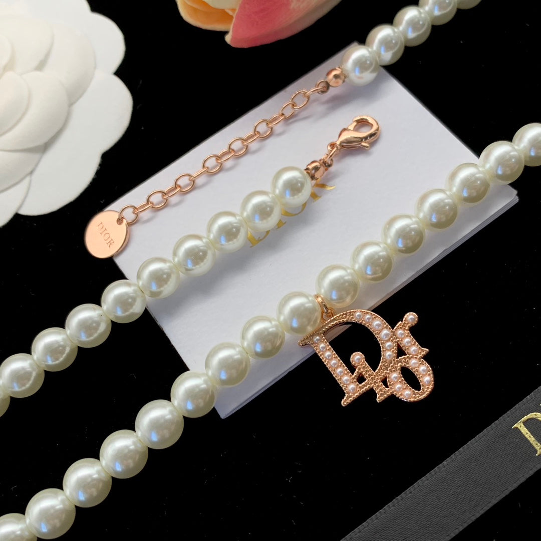 Fashion CD pearl necklace