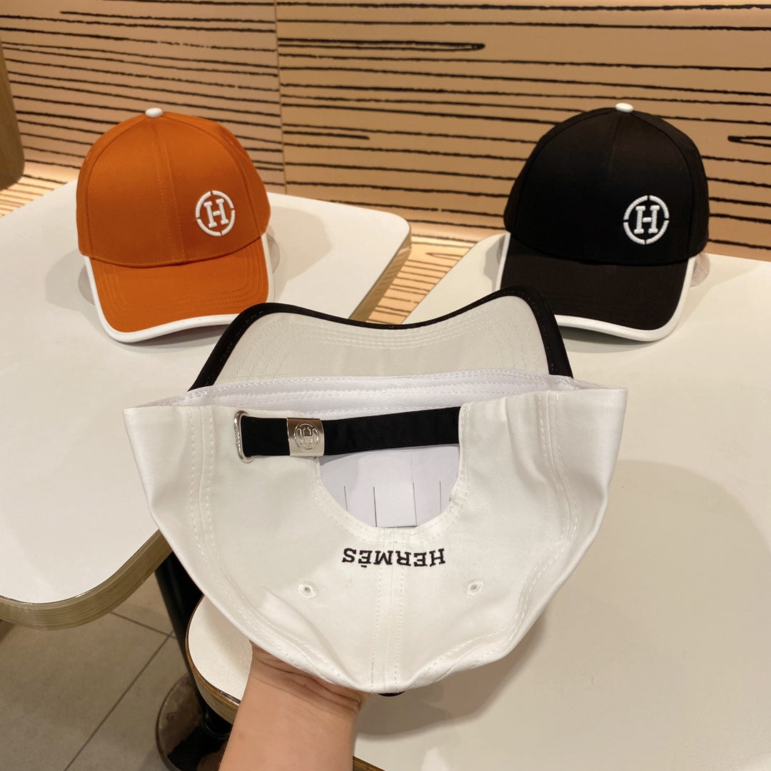 Fashion H Letter Pattern Baseball Cap