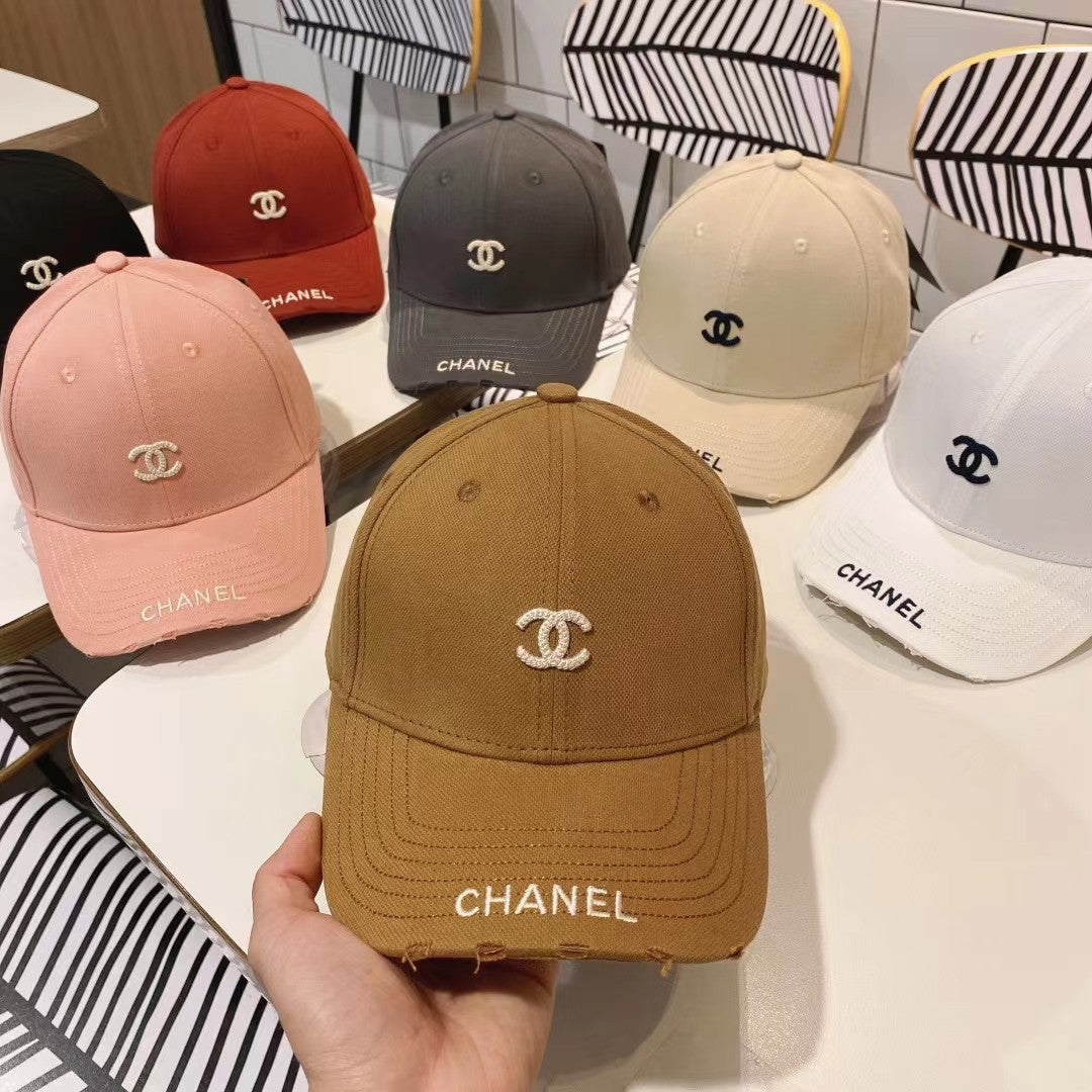 Fashion CC letter baseball cap