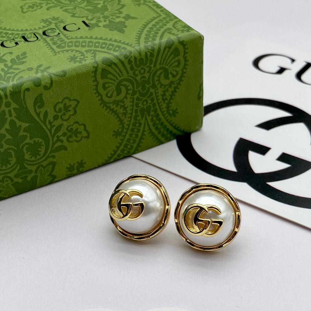 Elegant Pearl Metal Letter Stud Earrings