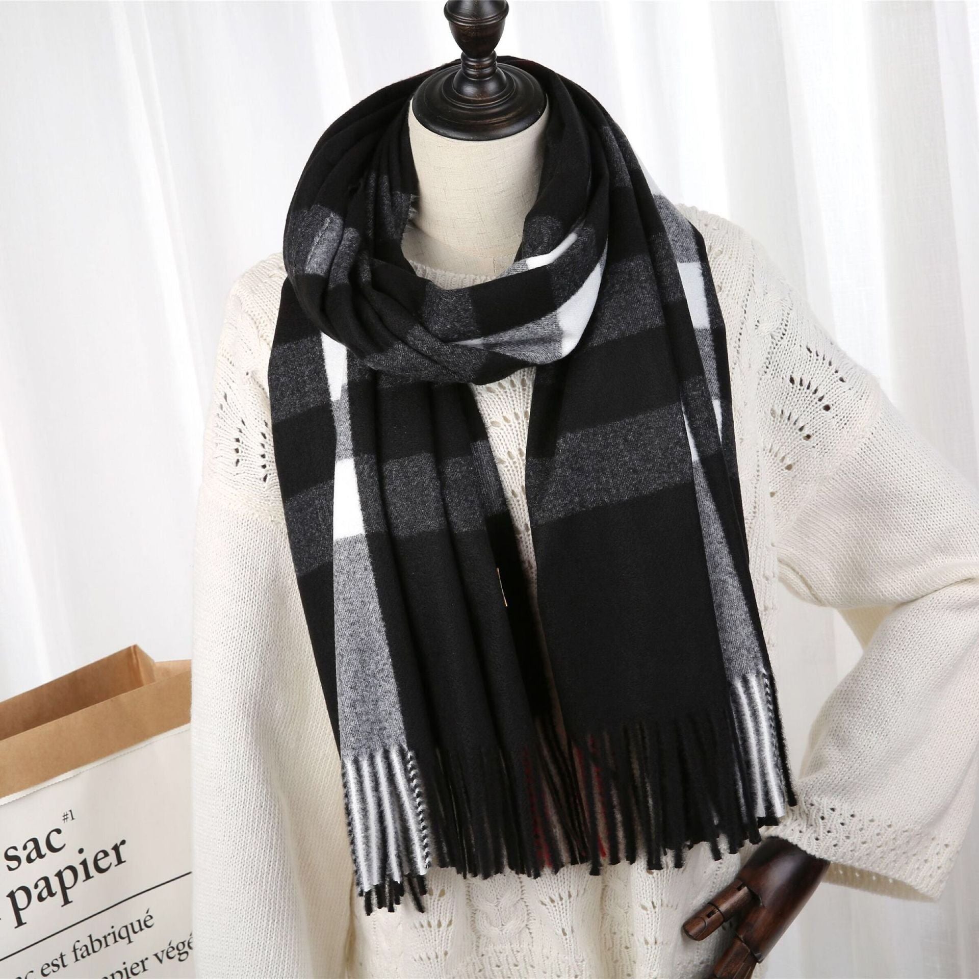 New Checked Cashmere Tassel Scarf