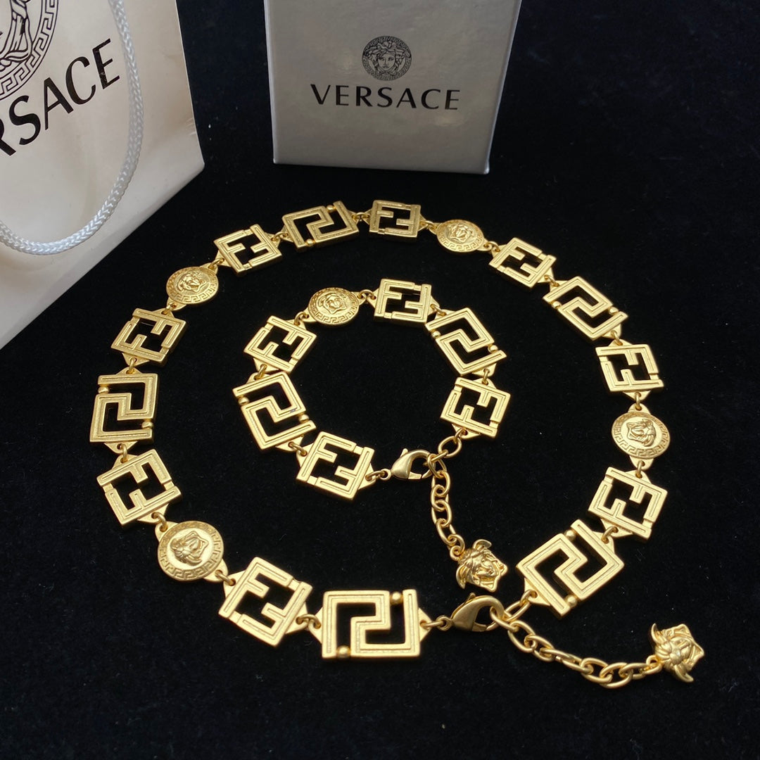 Vintage Maze Bracelet Necklace Set