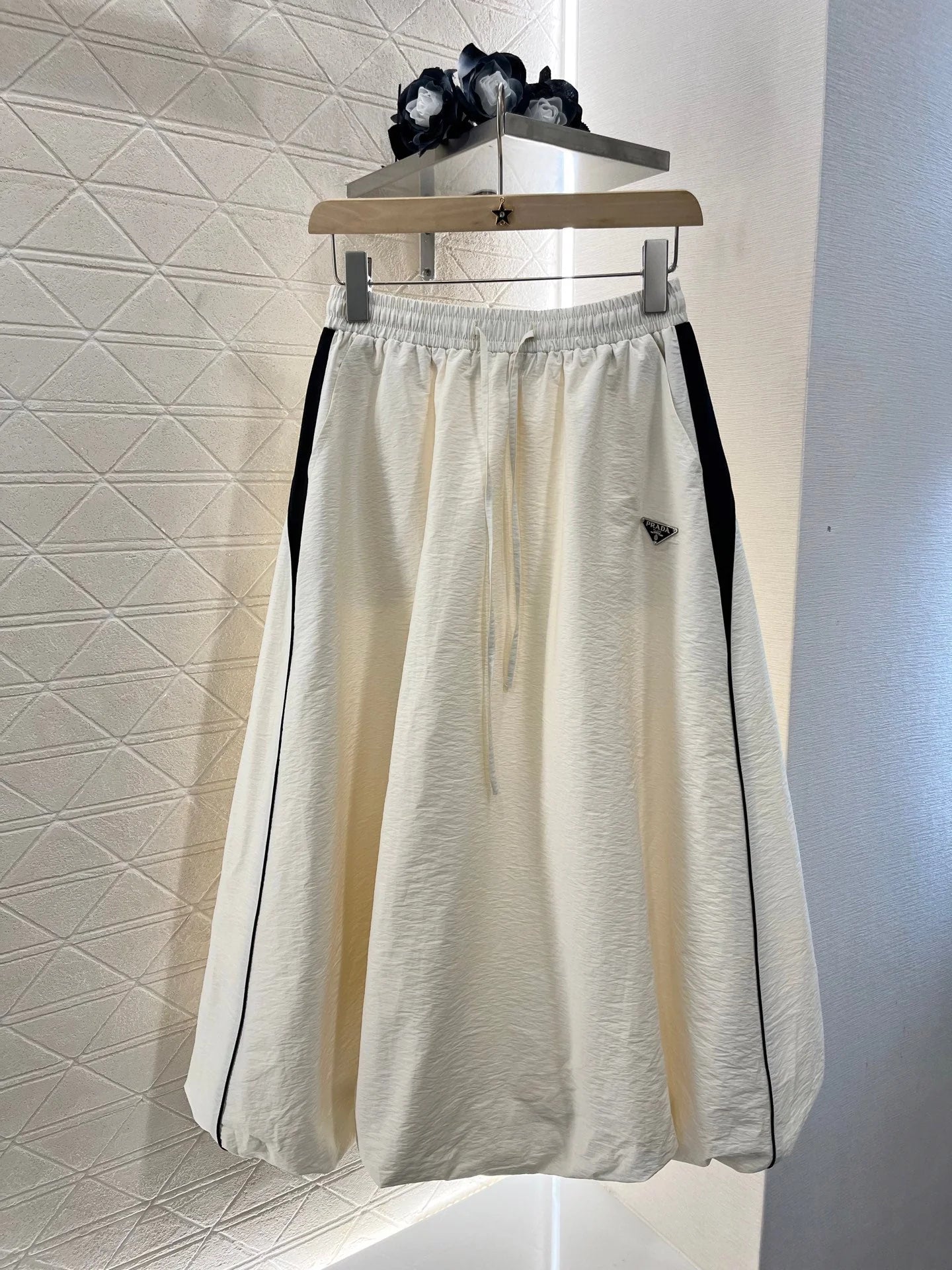25Colorblocked Workwear Half Skirt
