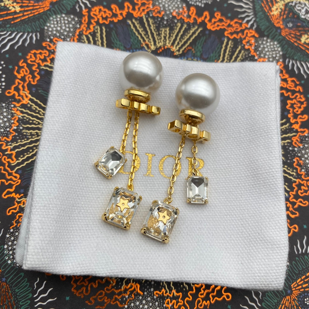 Square Diamond Pendant Pearl Earrings