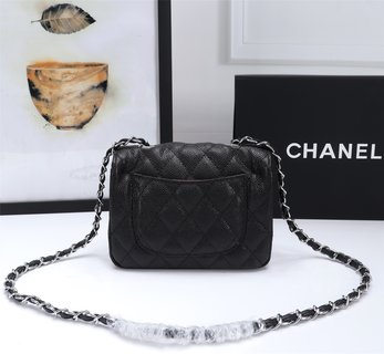 New Classic Flap Bag W3874