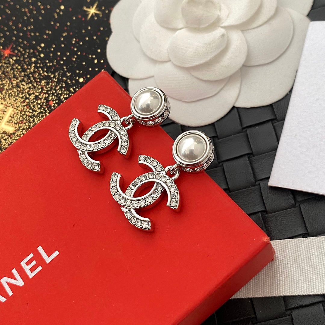 Pearl And Diamond Earrings