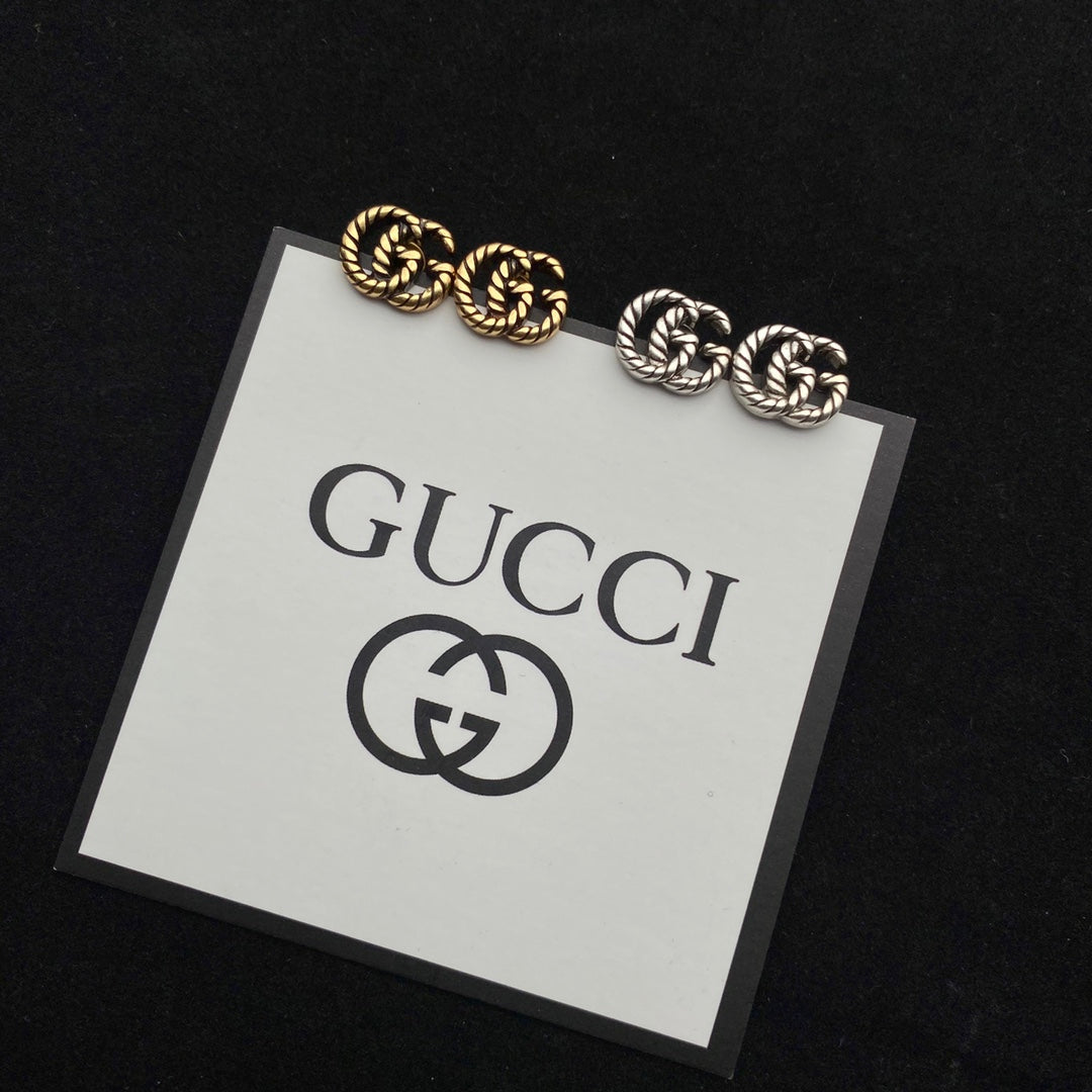 Double G Thread Design Stud Earrings