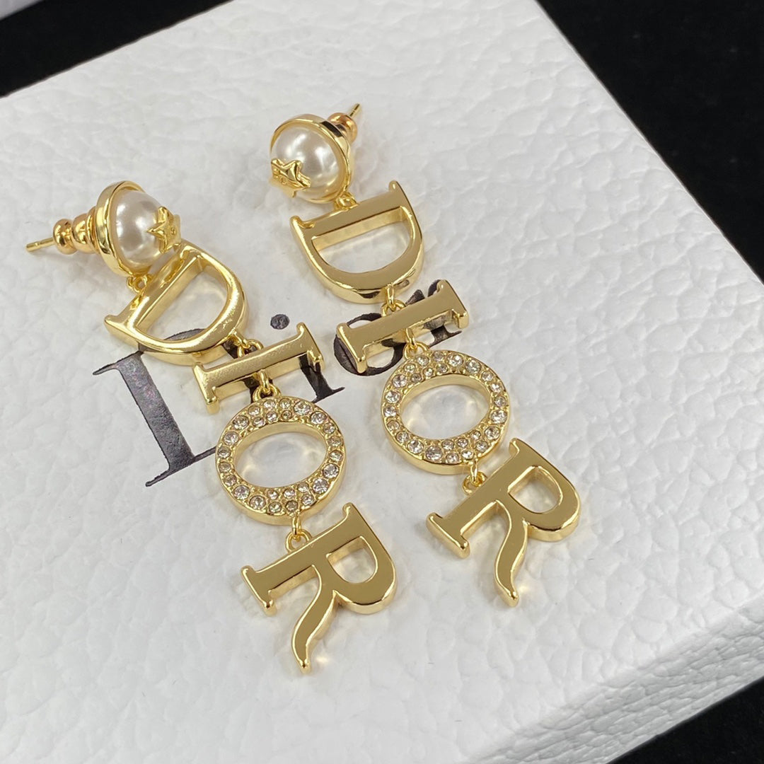 Letter Drop Pearl Earrings