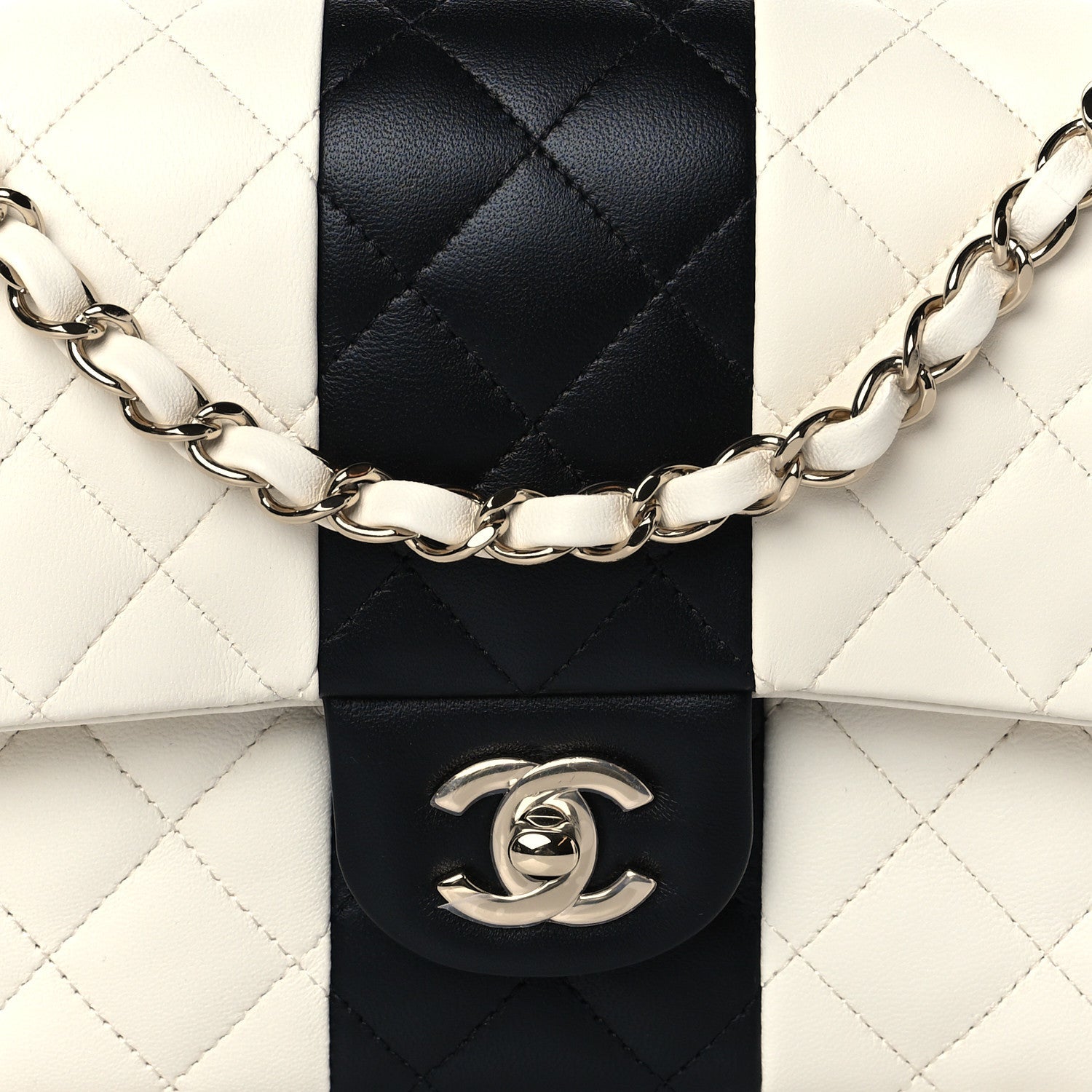 Lambskin Quilted Medium Double Flap Black White