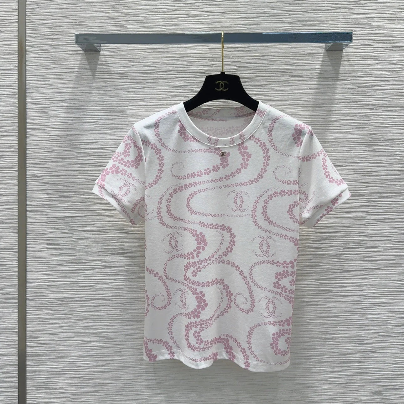C 25 Flower Curve Pattern Short Sleeve