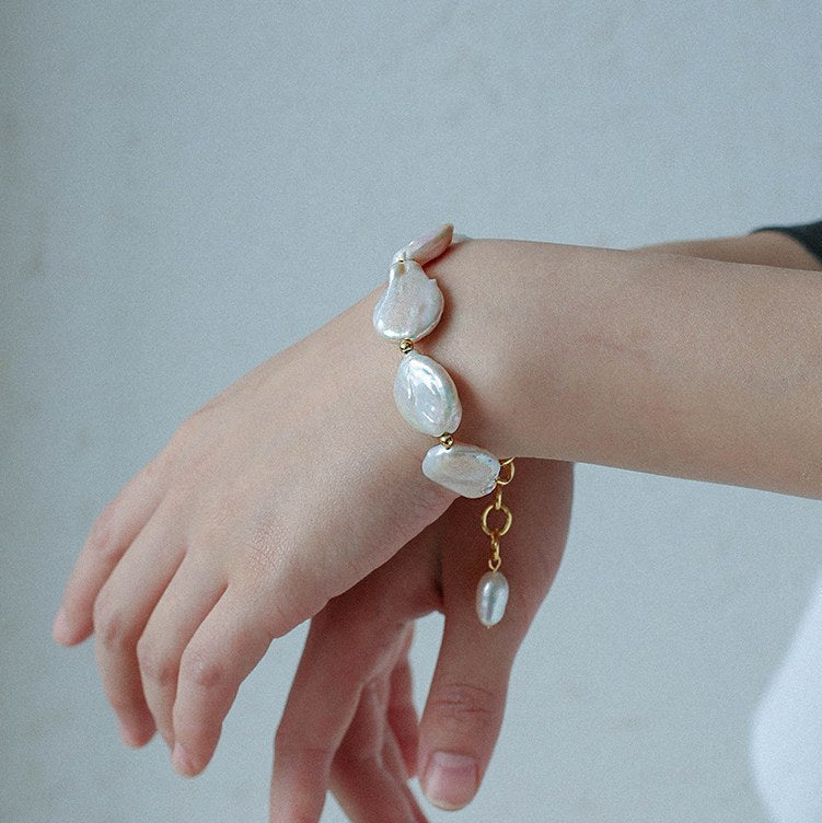 Heterosexual Pearl Bracelet