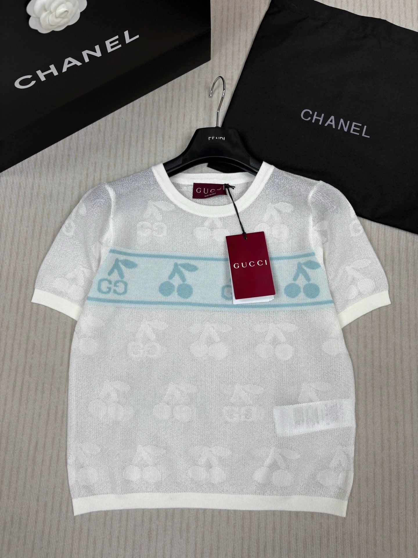 25 Spring and Summer New Knitted Round Neck Short Sleeve