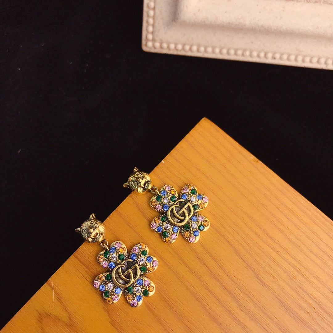 Colored Diamond Tiger Head Earrings