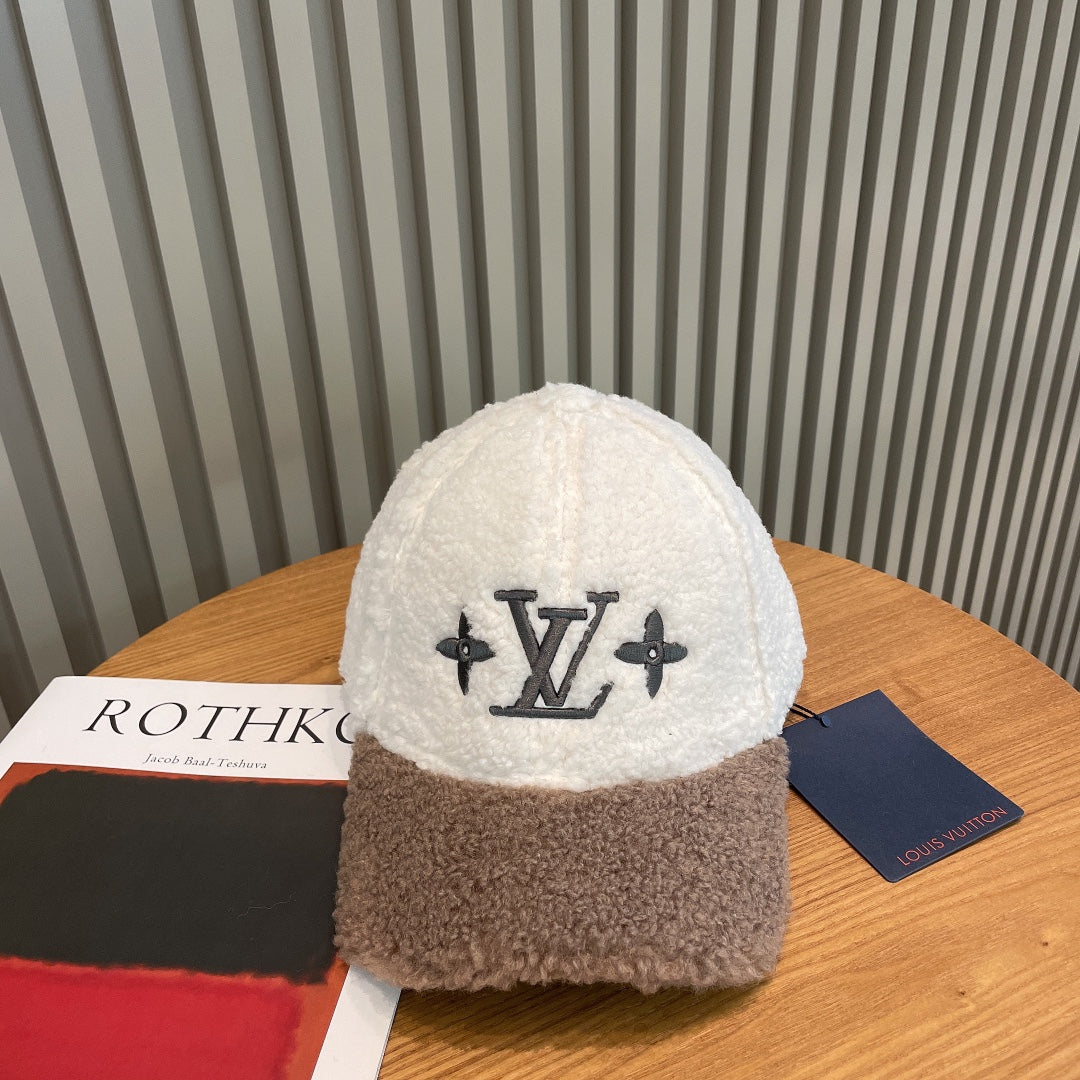 Lamb wool embroidered warm baseball cap