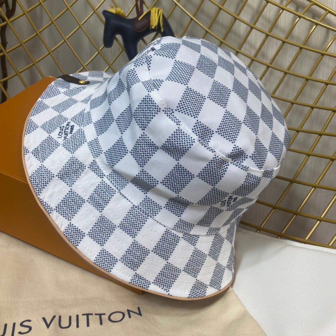 Fashion Plaid Element Bucket Hat