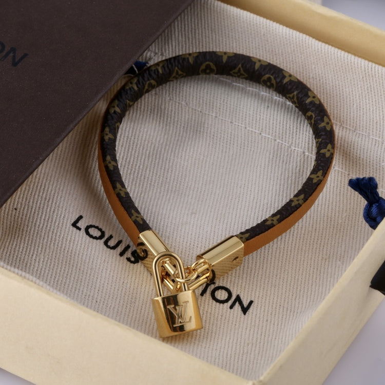 Classic Leather Lock Bracelet