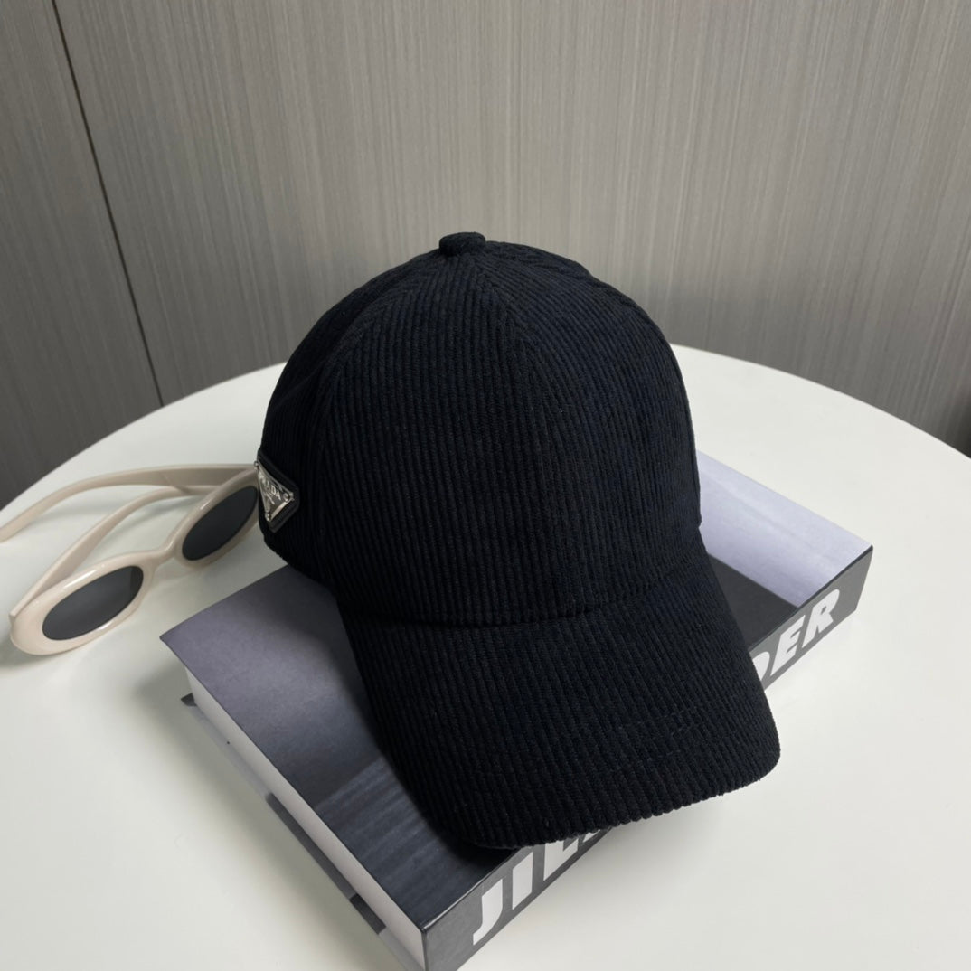 Fashionable And Versatile Corduroy Baseball Cap