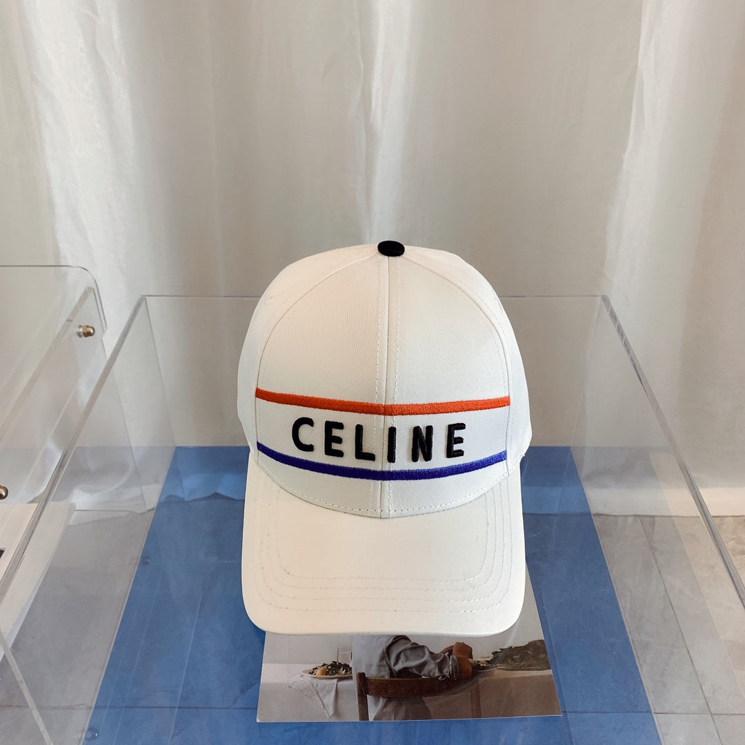 Versatile Embroidered Letter Baseball Cap