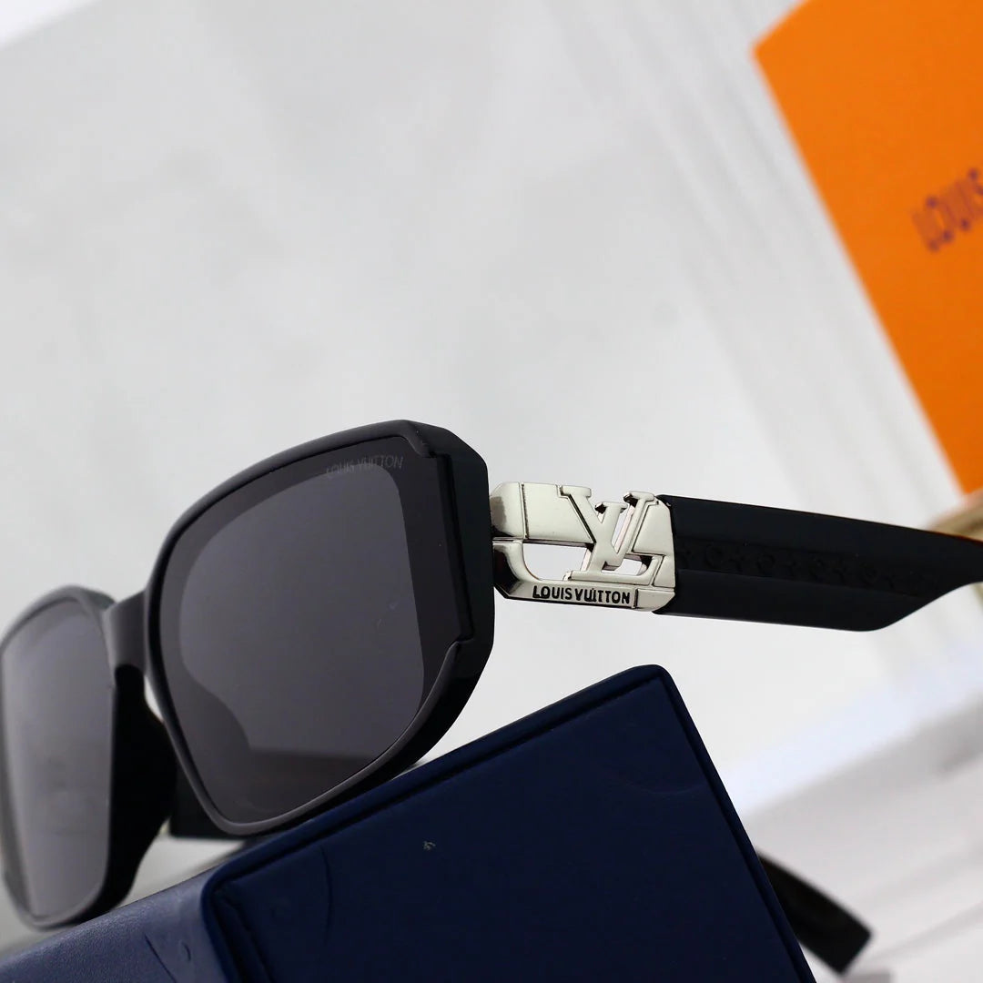 Retro Square Frame Sunglasses