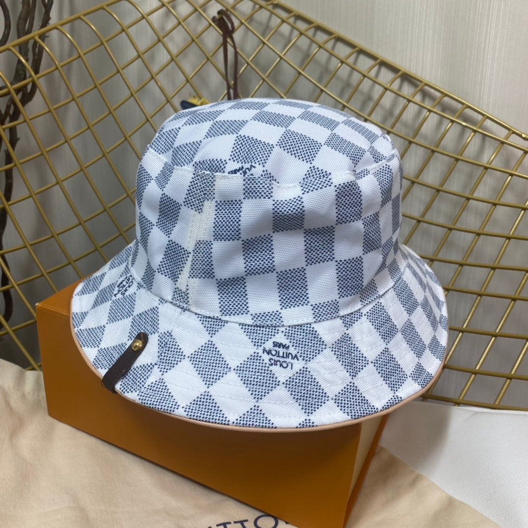 Fashion Plaid Element Bucket Hat