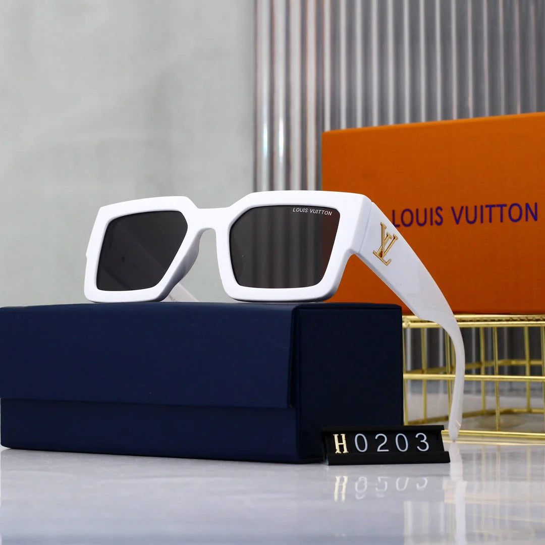 Square frame sunglasses travel glasses