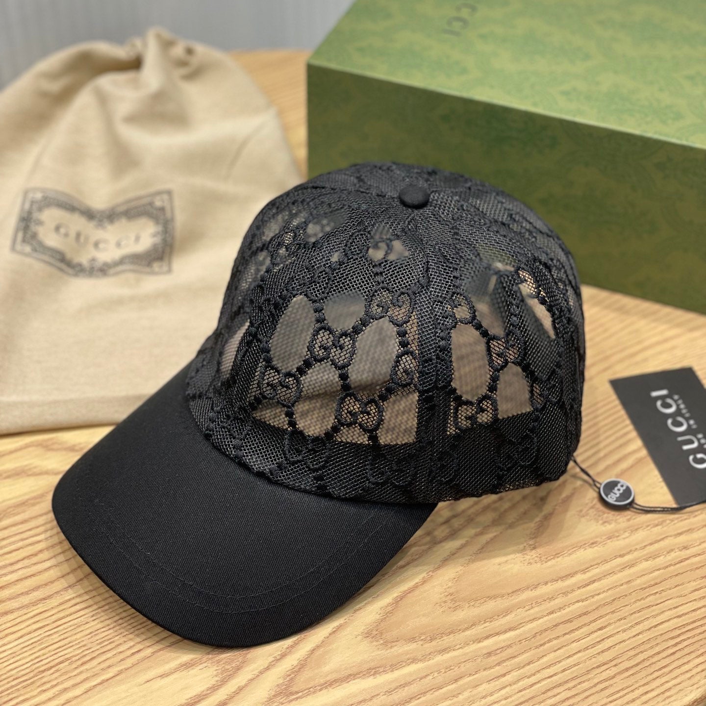 Breathable Embroidered Lace Baseball Cap