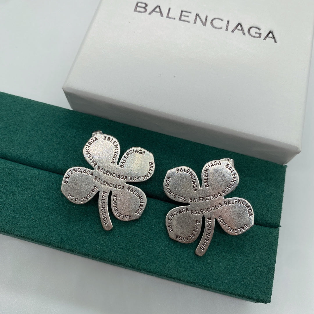 Four-leaf Clover Letter Earrings