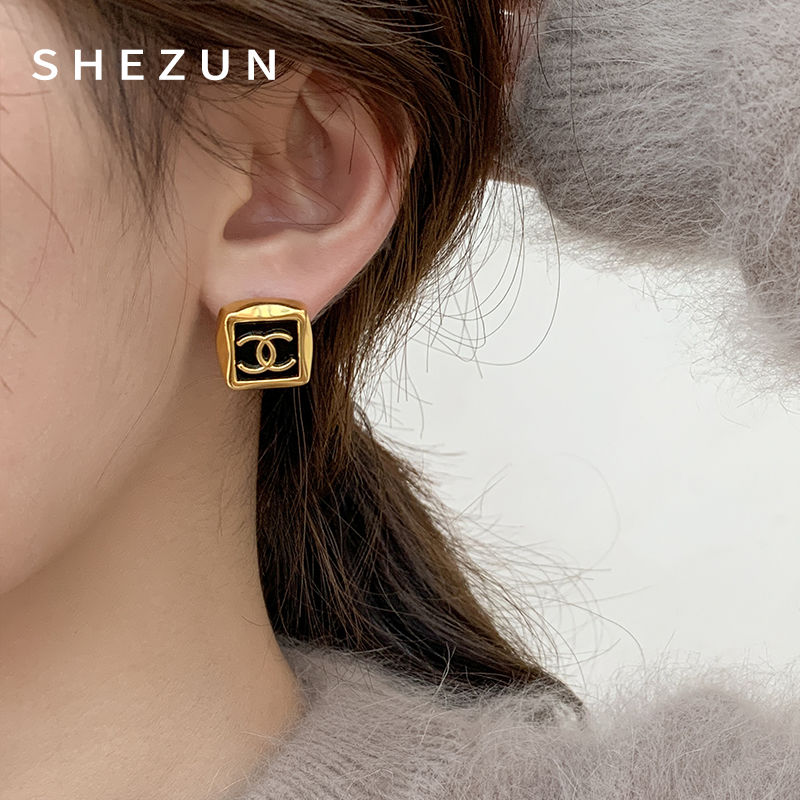 Square Earrings