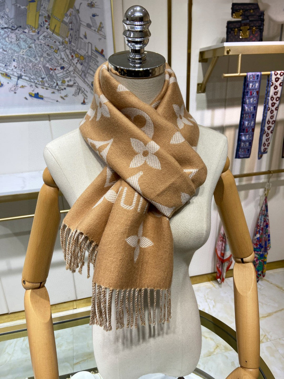 Two Colors Double-Sided Embossed Wool Scarf