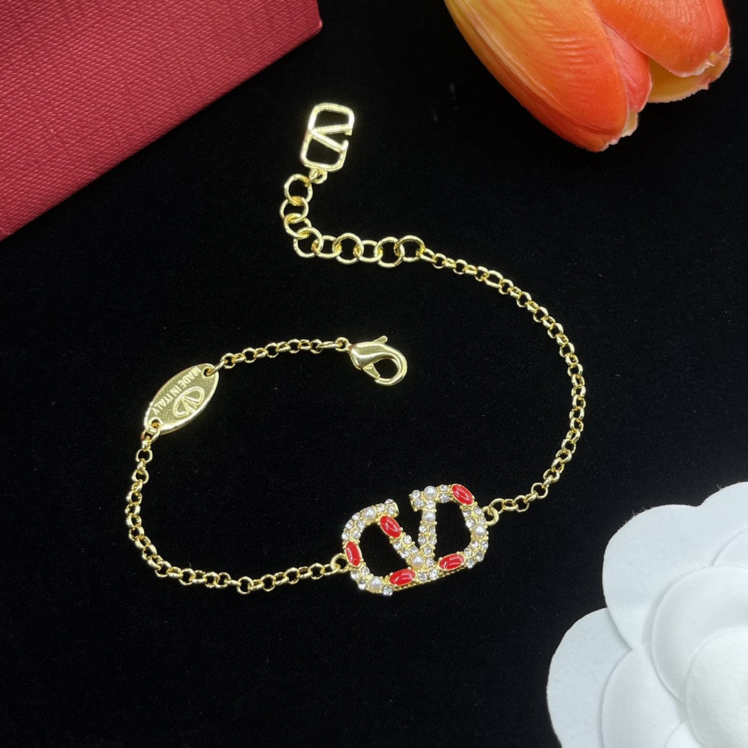 Vintage Gold Diamond Logo Jewelry Set