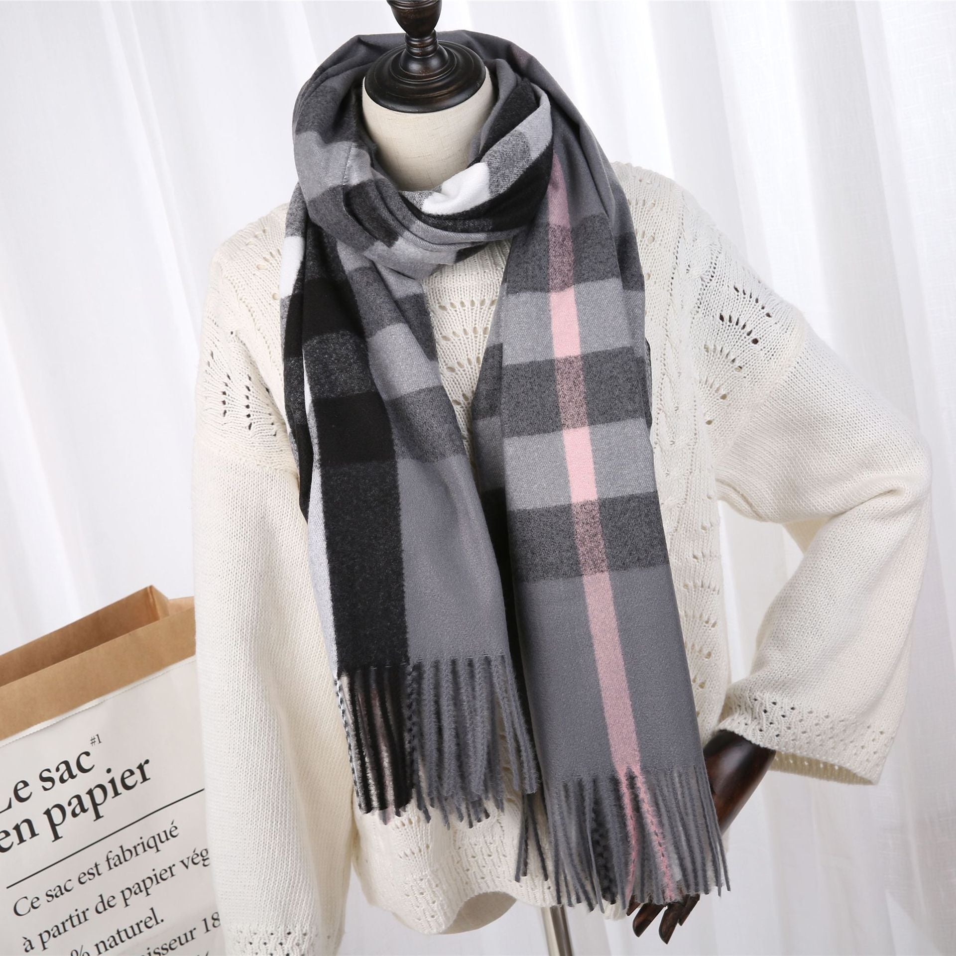 New Checked Cashmere Tassel Scarf