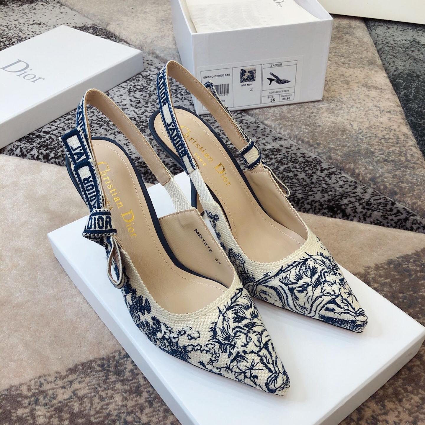 Fashion Trend Sandals A79