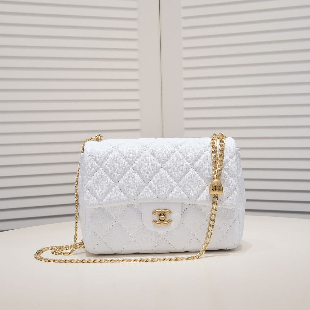 Classic Flap Bag W69