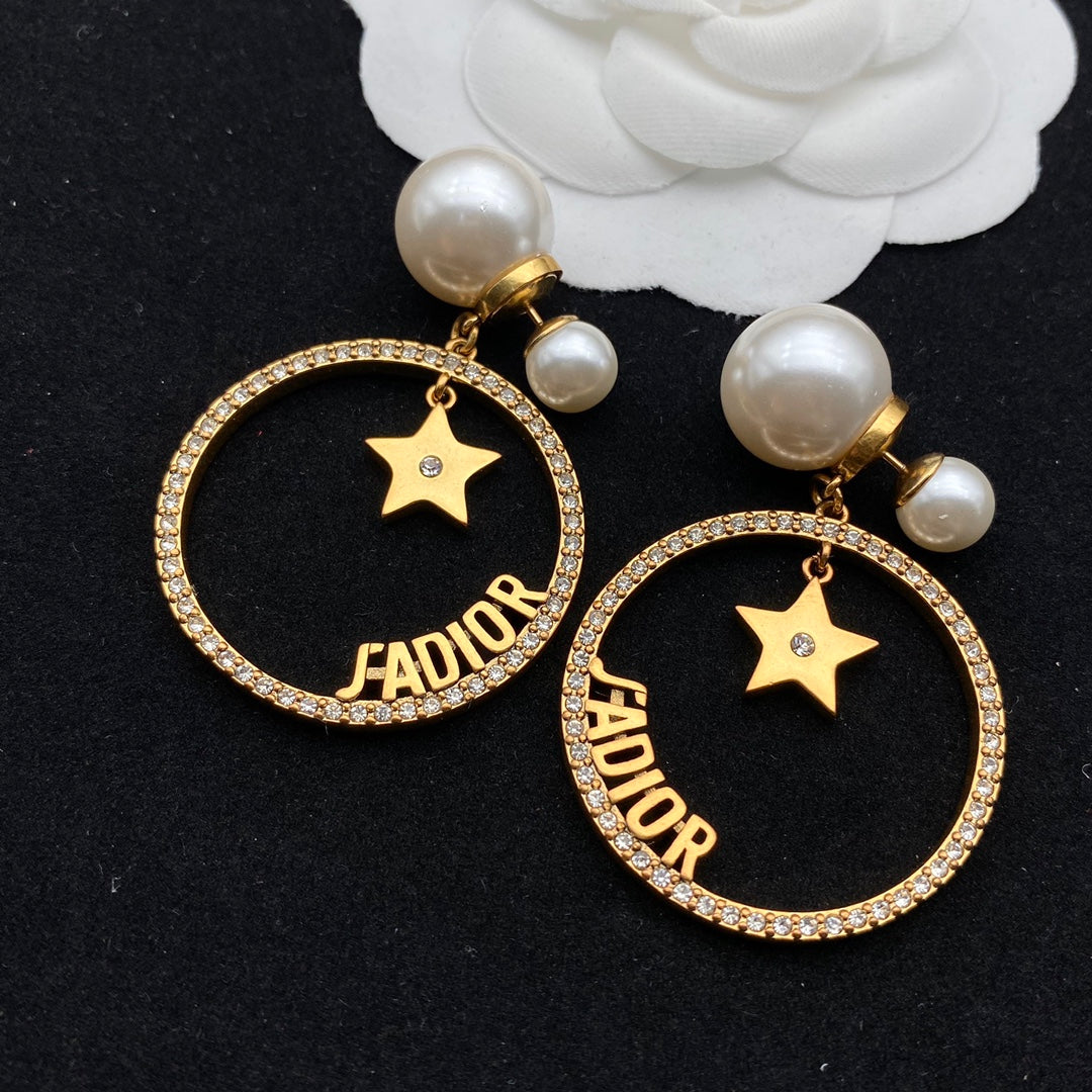 Circle Star Stud Earrings