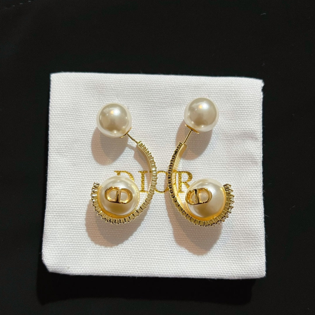 Fashion TRIBALES Pearl Earrings