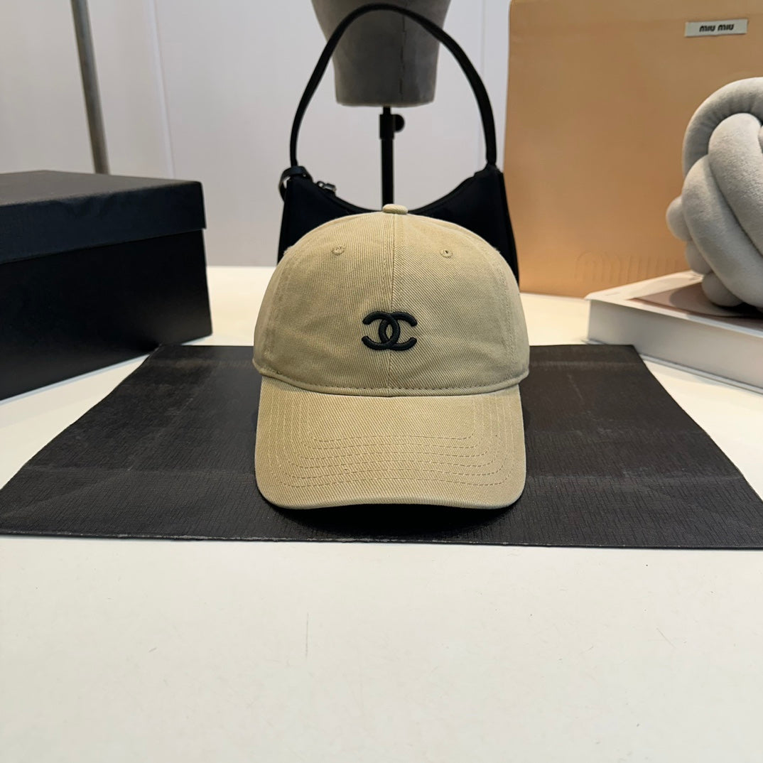 New Simple Baseball Cap