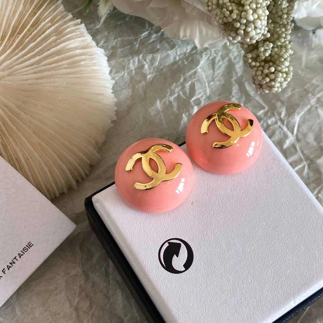 Pink Retro Round Earrings