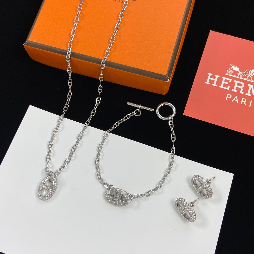 Classic Farandole Logo Silver Jewelry Set