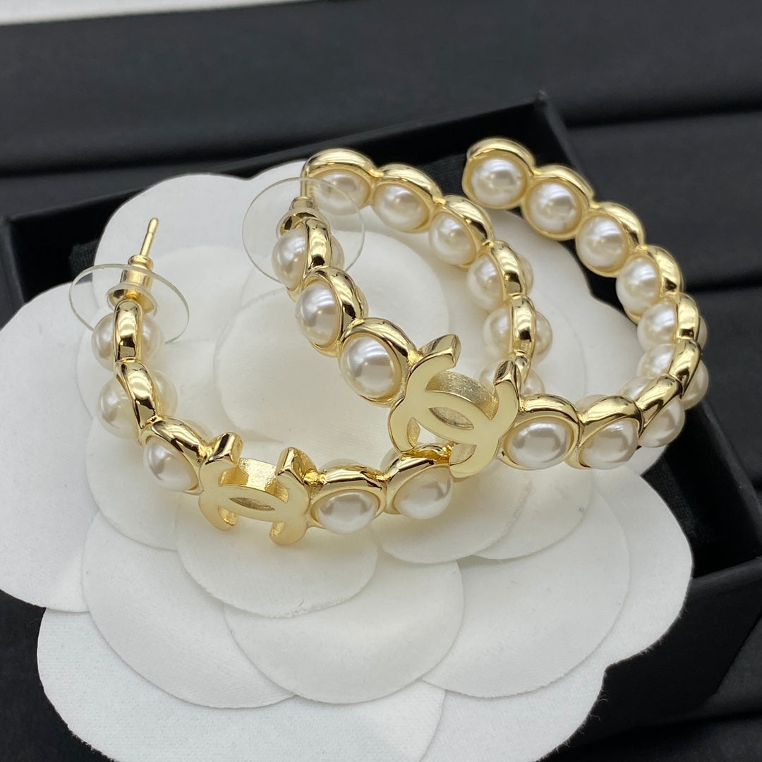 Pearl Hoop Elegant Earrings