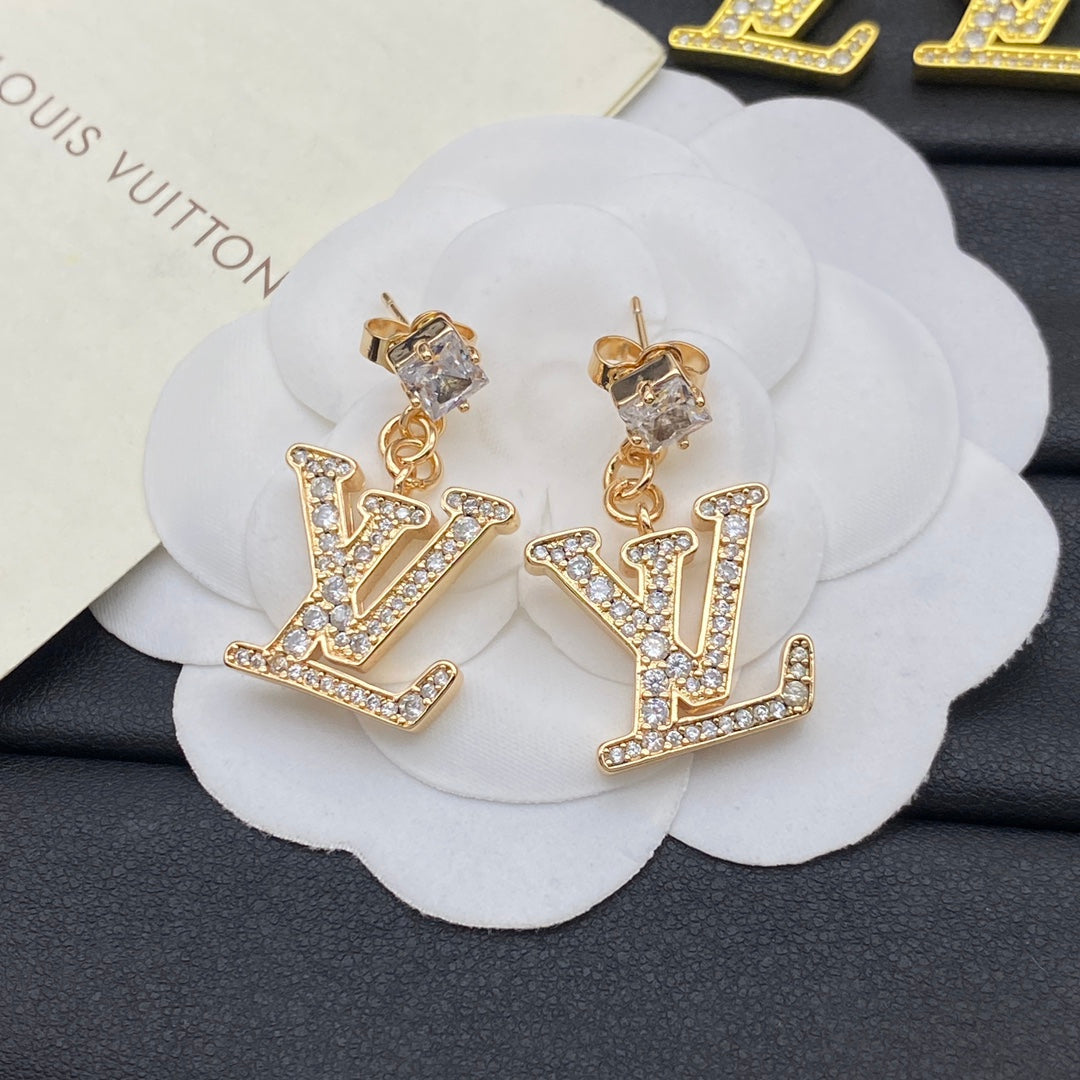 Diamond Logo Pendant Crystal Earrings